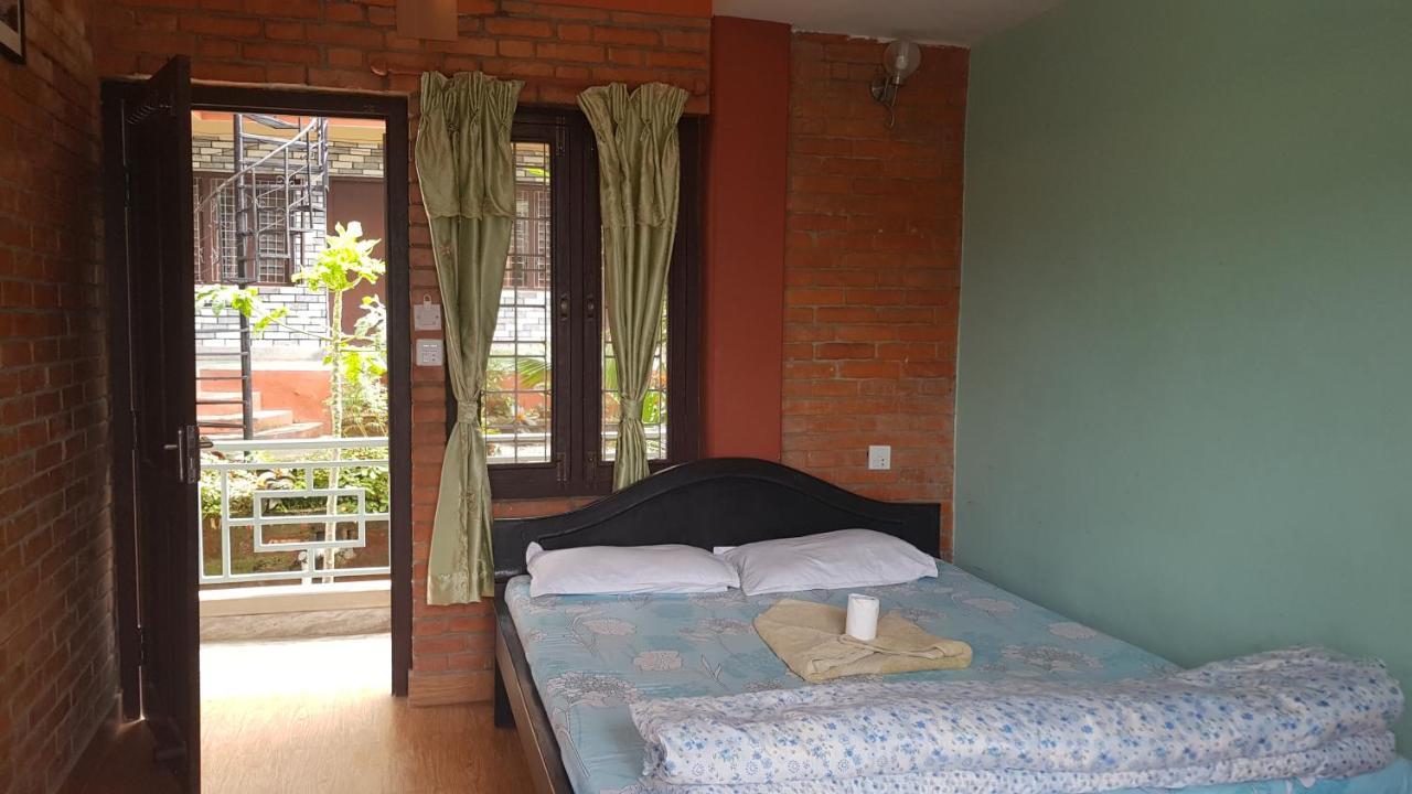 Little Pilgrim Lodge Pokhara Luaran gambar