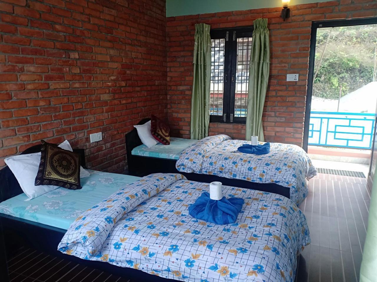 Little Pilgrim Lodge Pokhara Luaran gambar